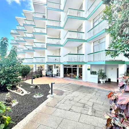 Apartament Communicated Apartment, Wifi, Pool, Nice Garden In Puerto De La Cruz