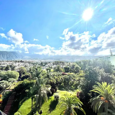 Apartament Communicated Apartment, Wifi, Pool, Nice Garden In Puerto De La Cruz