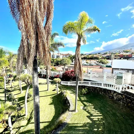 Communicated Apartment, Wifi, Pool, Nice Garden In Puerto De La Cruz